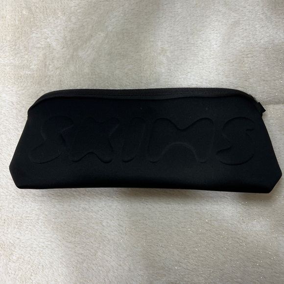 SKIMS Neoprene Makeup Bag Travel Case for Shapewear Makeup Lingerie BLACK - Picture 2 of 4